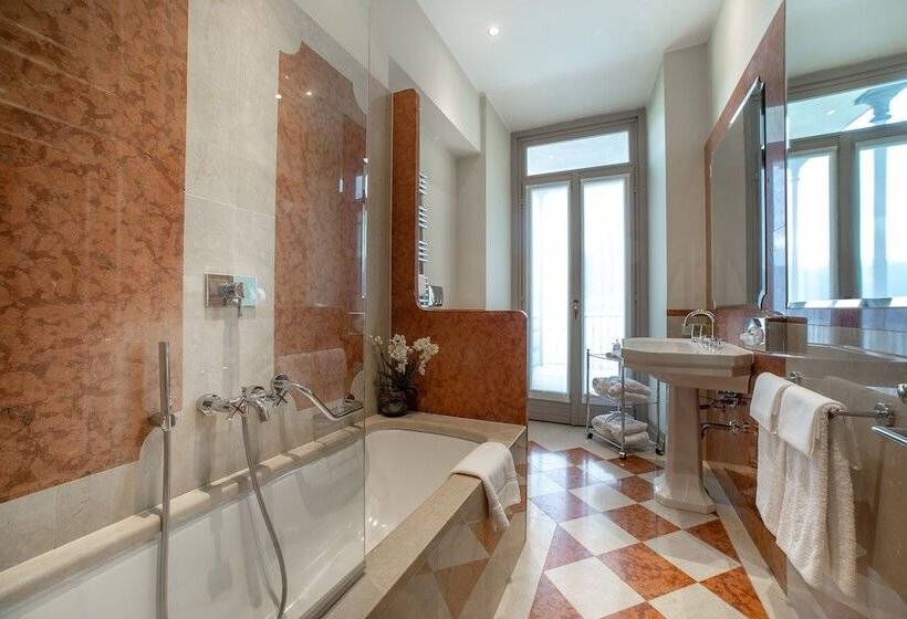 Полулюкс, Villa Flori