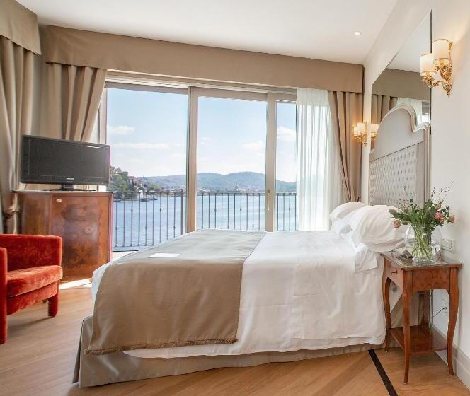 Номер Deluxe Вид на Озеро, Villa Flori