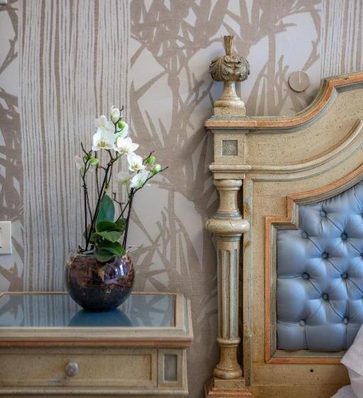 Полулюкс, Villa Flori