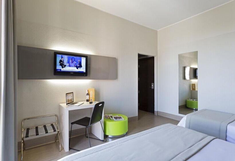 スタンダードトリプルルーム, B&b Hotel Firenze Novoli