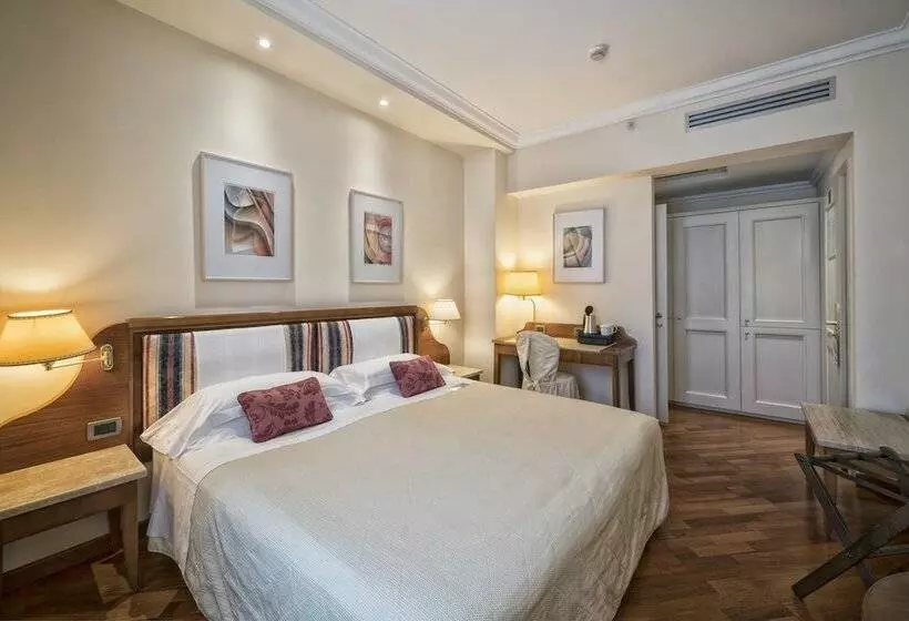 اتاق استاندارد, B&b Hotel Firenze Laurus Al Duomo