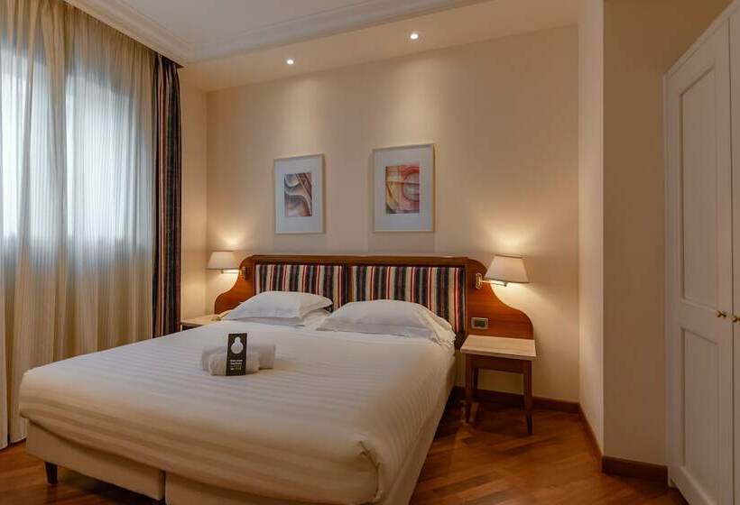 اتاق استاندارد سه نفره, B&b Hotel Firenze Laurus Al Duomo