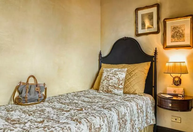 اتاق کلاسیک یک تخته, Grand Hotel Baglioni