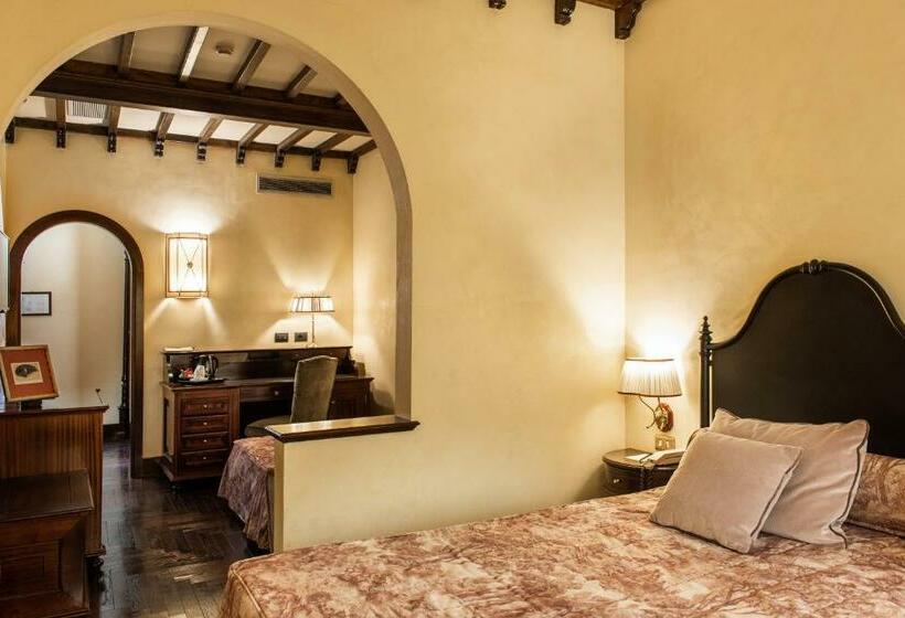 اتاق کلاسیک سه تخته, Grand Hotel Baglioni
