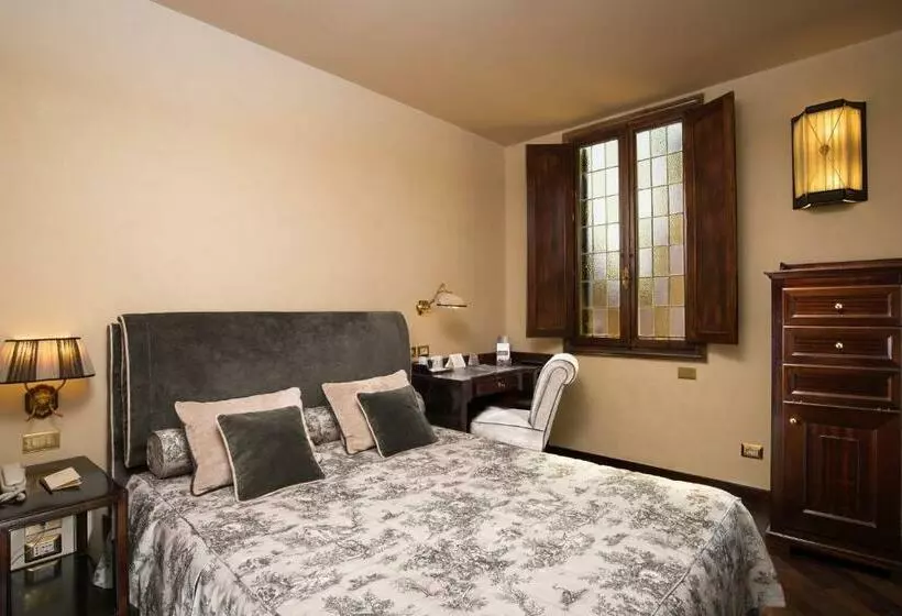 اتاق استاندارد, Grand Hotel Baglioni