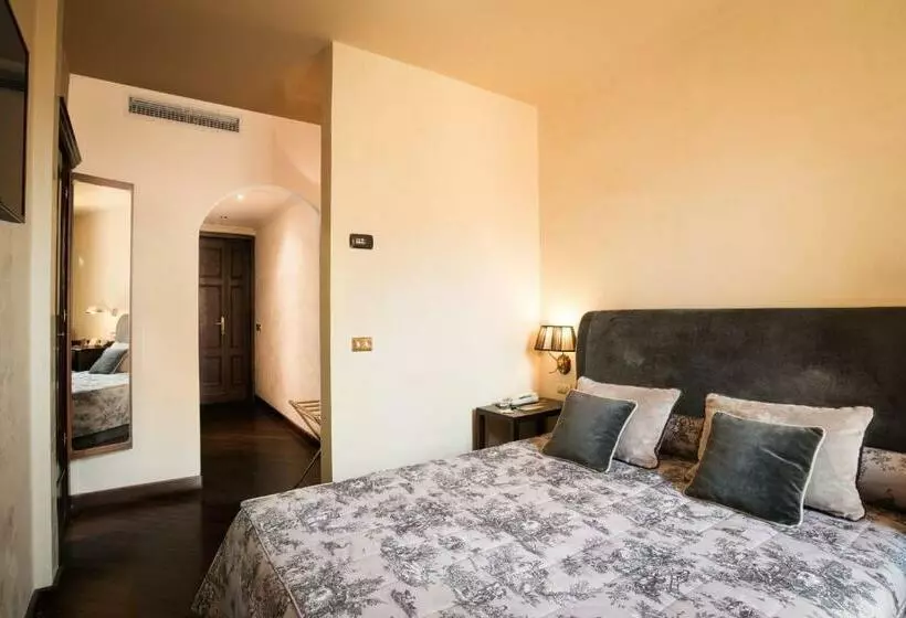 اتاق استاندارد, Grand Hotel Baglioni