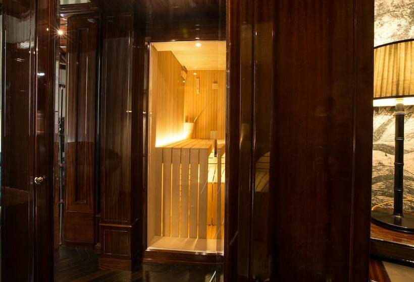 اتاق استاندارد, Grand Hotel Baglioni