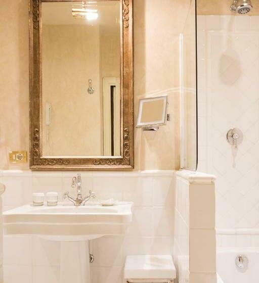 اتاق استاندارد اینتریور, Grand Hotel Baglioni