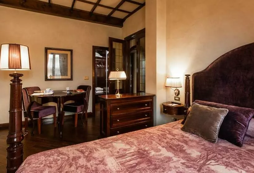 سوییت جونیور, Grand Hotel Baglioni
