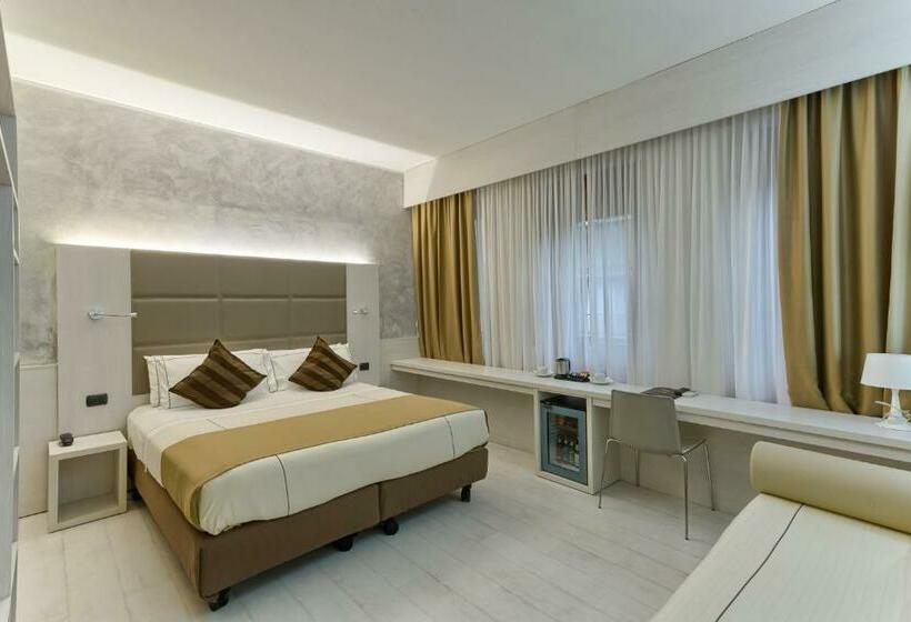 سوییت جونیور, Agape Hotel Aa Hotels