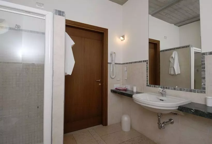 スタンダードシングルルーム, Albergo Bianchi Stazione