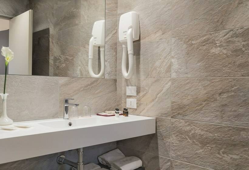 Номер Стандарт, Alexander