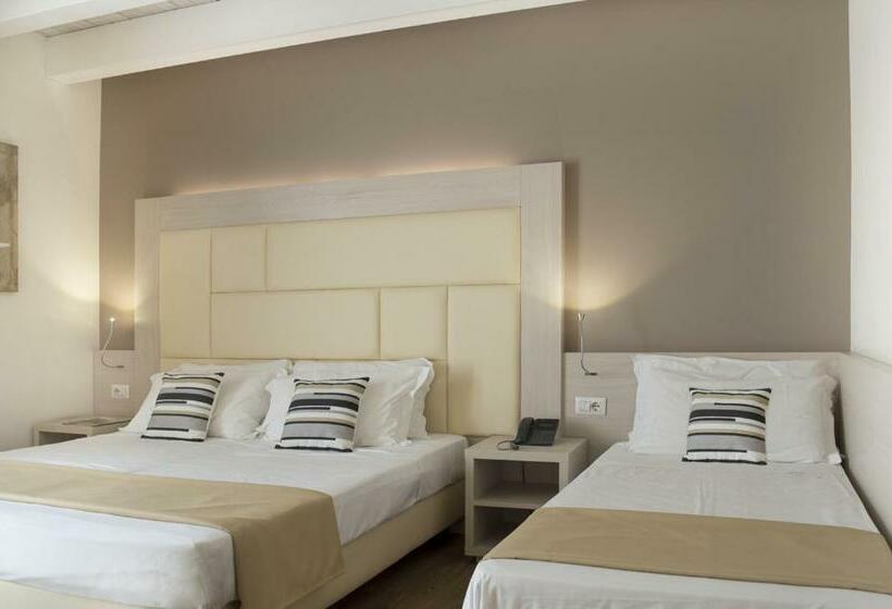 Номер Стандарт Трехместный, Alexander