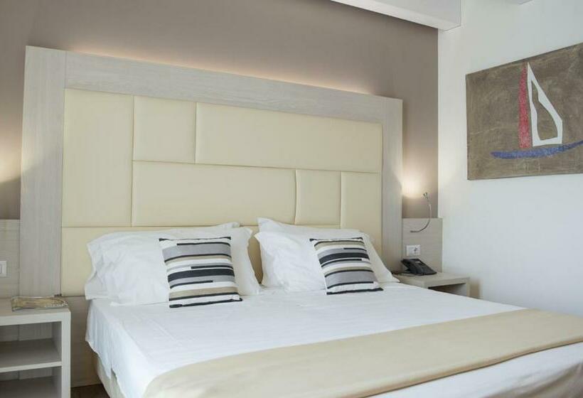 Номер Superior, Alexander