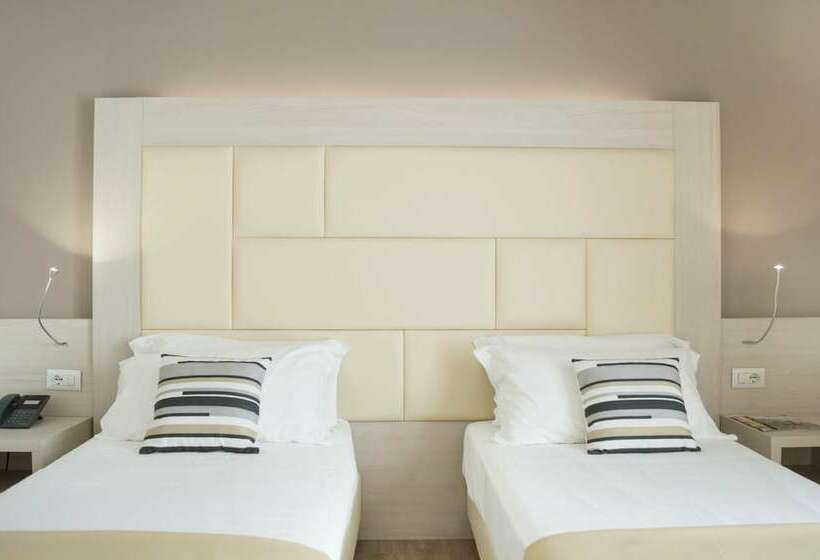 Номер Superior, Alexander