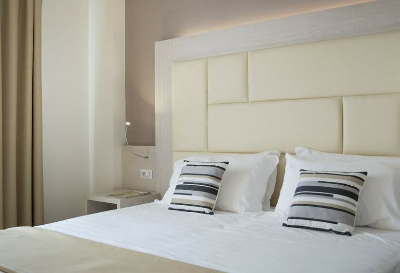 Номер Superior, Alexander