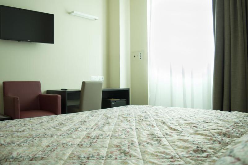 Номер Стандарт, Alexander