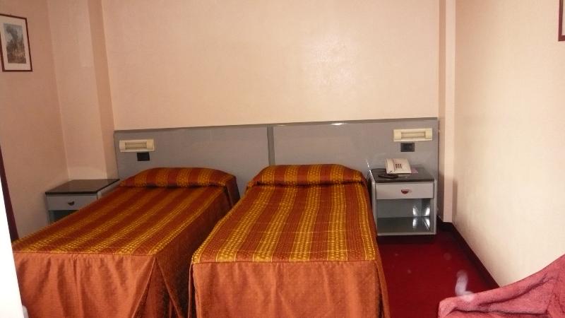 Номер Стандарт, Alexander