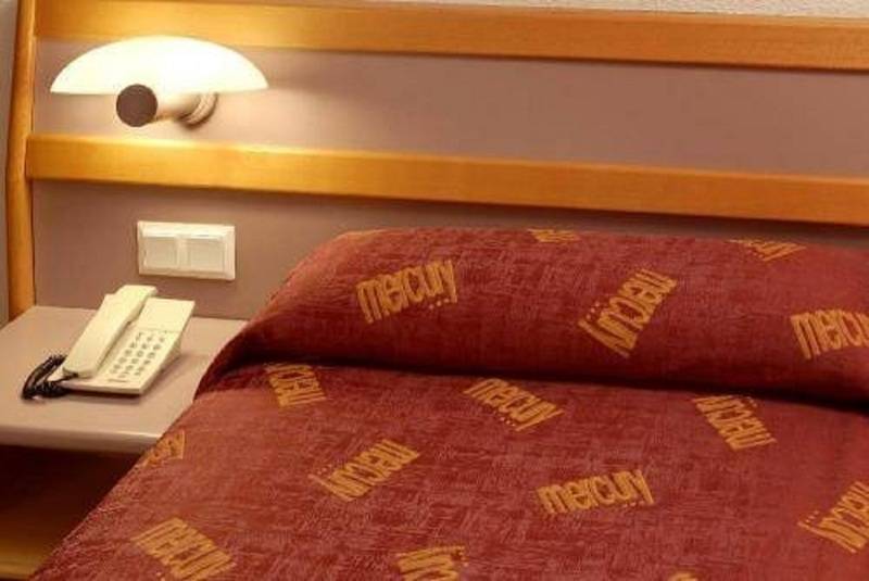 Quarto Estandar, Astor Victoria