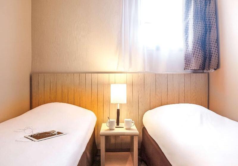 デラックスルーム, Astra