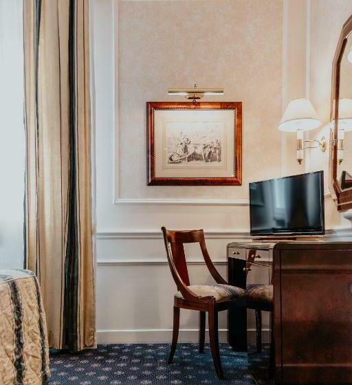 Camera Standard Individuale, De La Ville