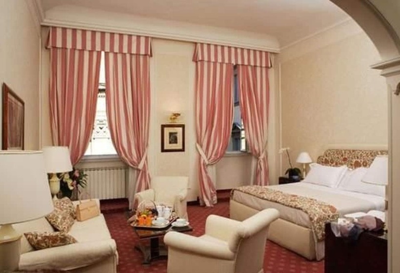 Suite Junior, De La Ville