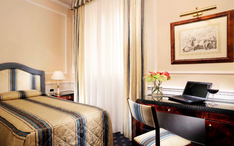 Camera Standard Individuale, De La Ville