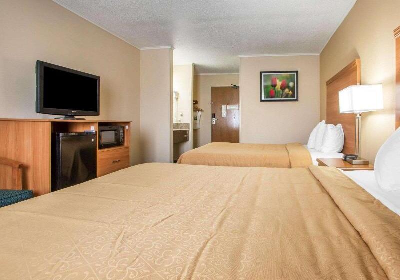 Camera Tripla Superiore, De La Ville