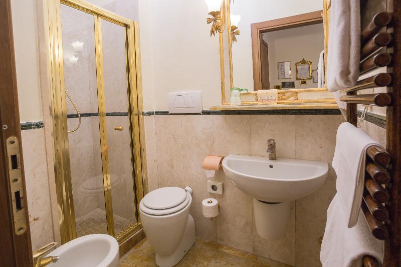 Camera Classica, De La Ville