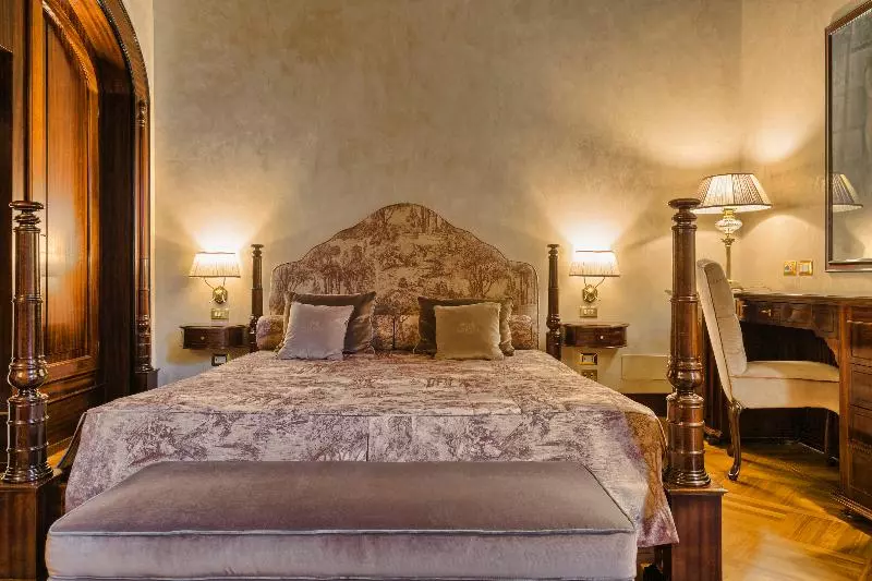 اتاق لوکس, Grand Hotel Baglioni