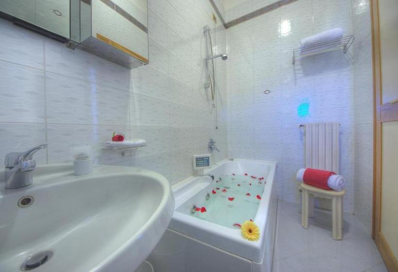 침실이 1개인 아파트 연결 중, Grand Hotel Milano