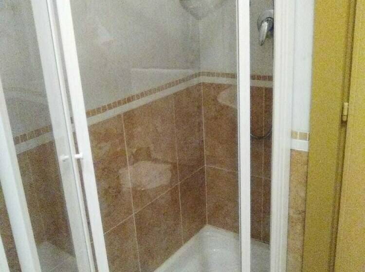 Triple Room Sea View, Heron