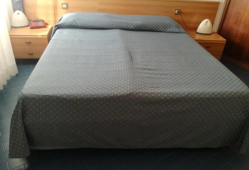 Quarto standard, Heron