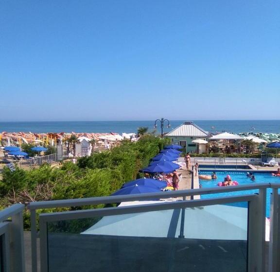 Triple Room Sea View, Heron