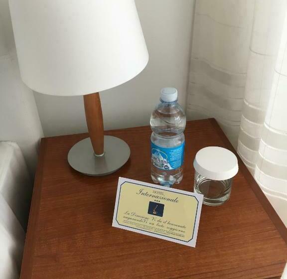 1ベッドルームアパートメントをつなぐ, Internazionale