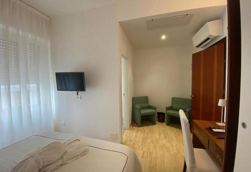 スタンダードルーム, Internazionale