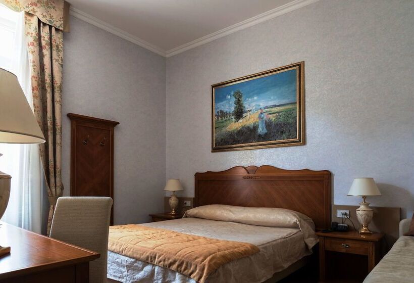 スーペリアールーム, Maderno