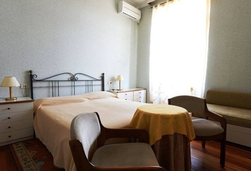 スタンダードルーム, Maderno