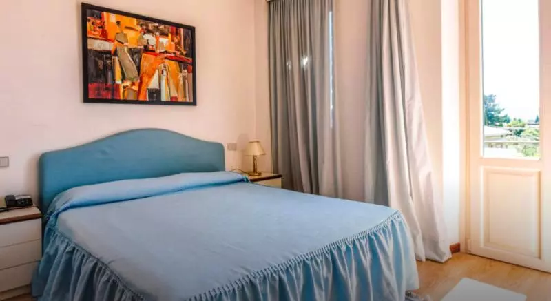 اتاق استاندارد, Maderno