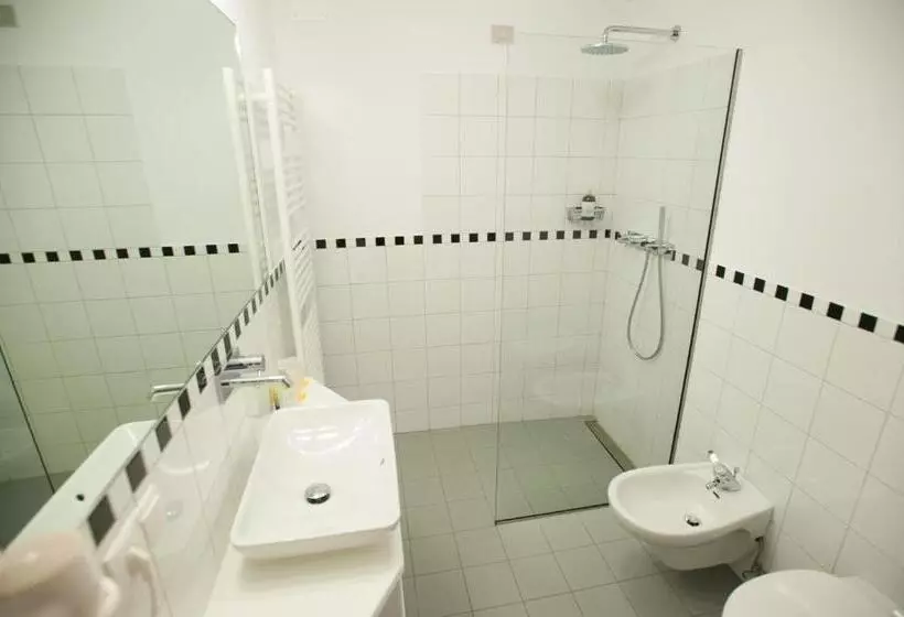 اتاق لوکس, Parkhotel Sole Paradiso
