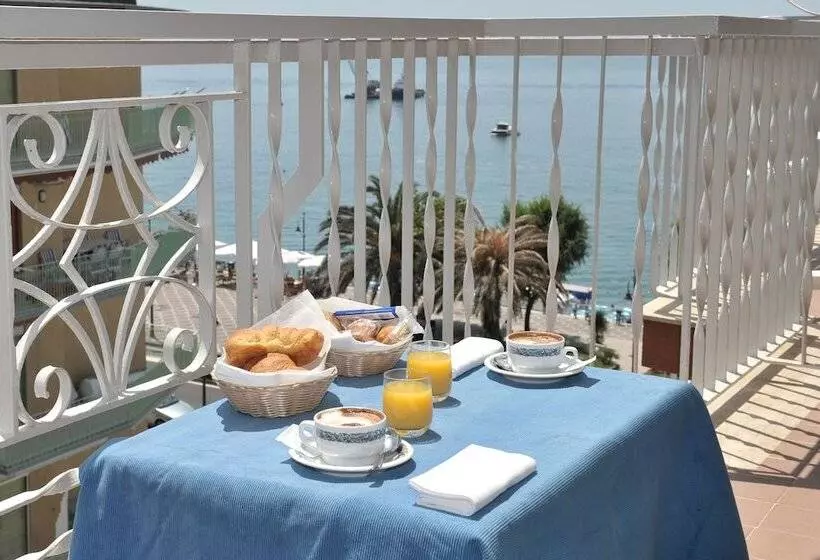 Standard Room with Balcony Side Sea View, Pietra Di Luna