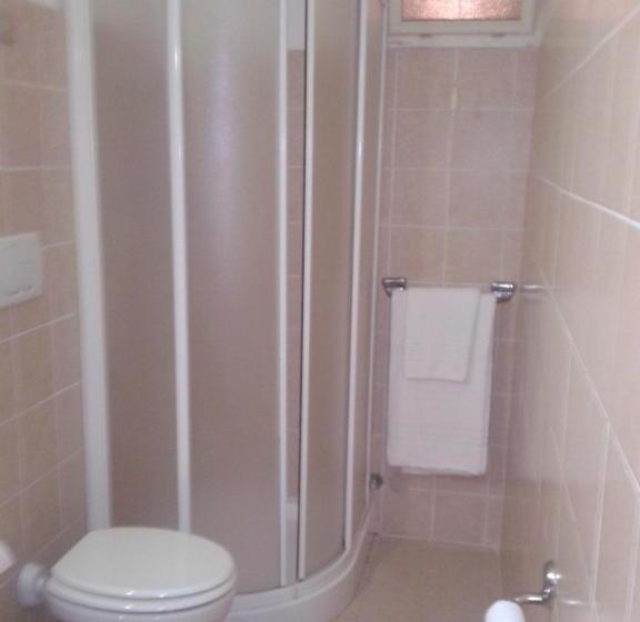 غرفة قياسية رباعية, San Gabriele