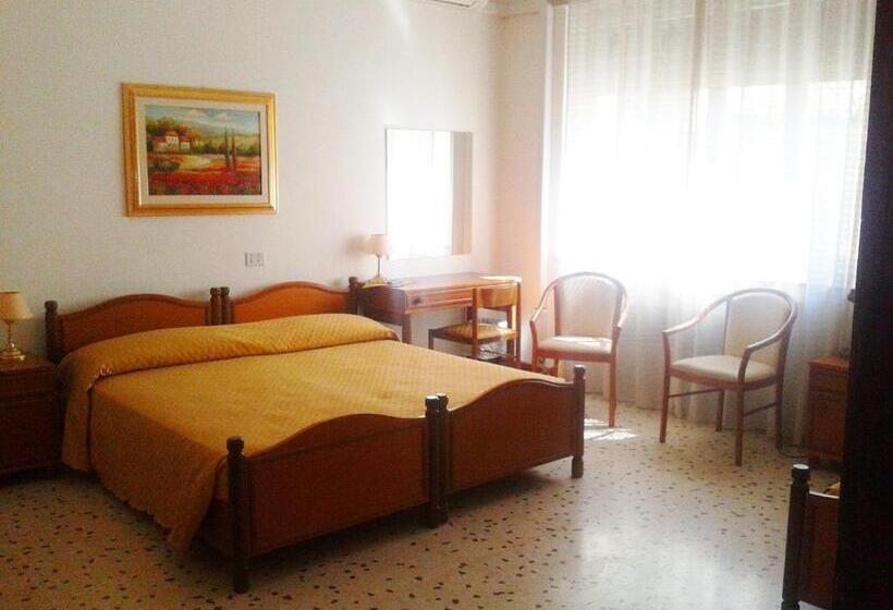 غرفة قياسية رباعية, San Gabriele