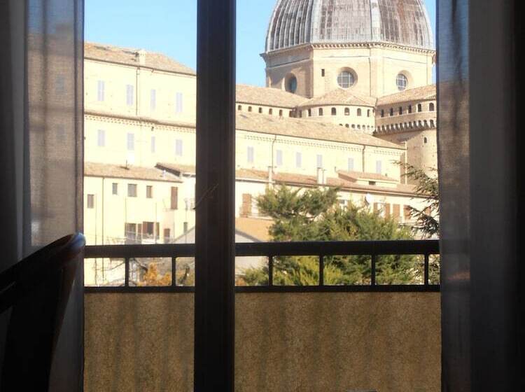 غرفة قياسية, San Gabriele