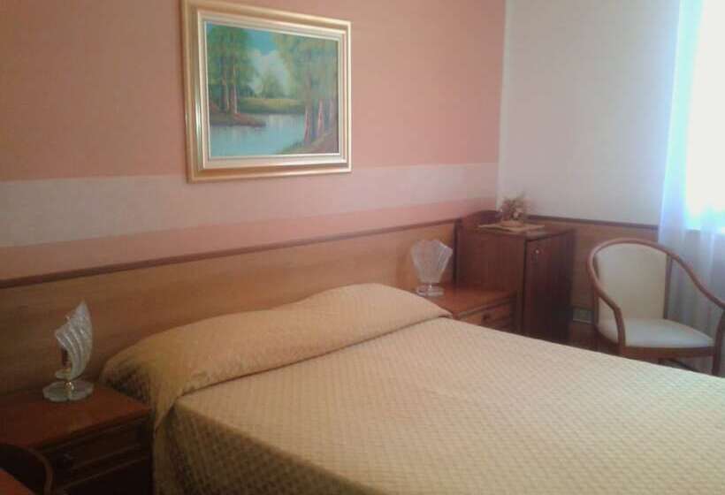 غرفة قياسية فردية, San Gabriele