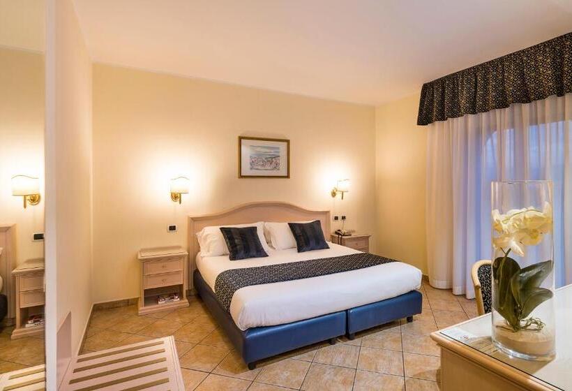 חדר סטנדרט עם מרפסת, Sant Alphio Garden Hotel & Spa