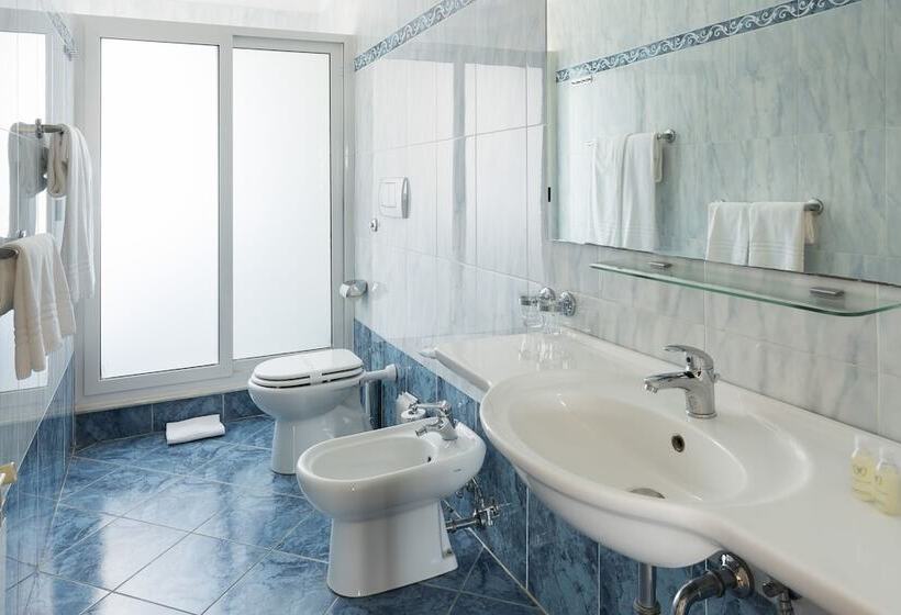 חדר סטנדרט נוף לים, Sant Alphio Garden Hotel & Spa