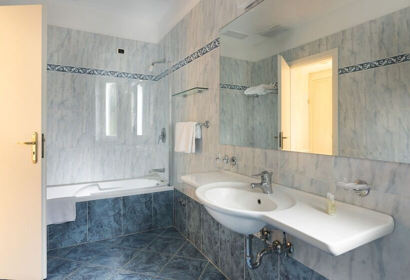Номер Стандарт Вид на Море, Sant Alphio Garden Hotel & Spa