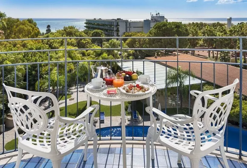 اتاق استاندارد با چشم‌انداز دریا, Sant Alphio Garden Hotel & Spa