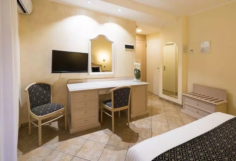 اتاق استاندارد با چشم‌انداز دریا, Sant Alphio Garden Hotel & Spa